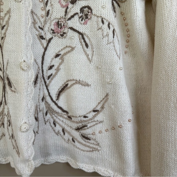 Cottagecore Cardigan Sweater Embroidered Beaded Women PETITE LARGE Pearls Floral - Picture 9 of 14